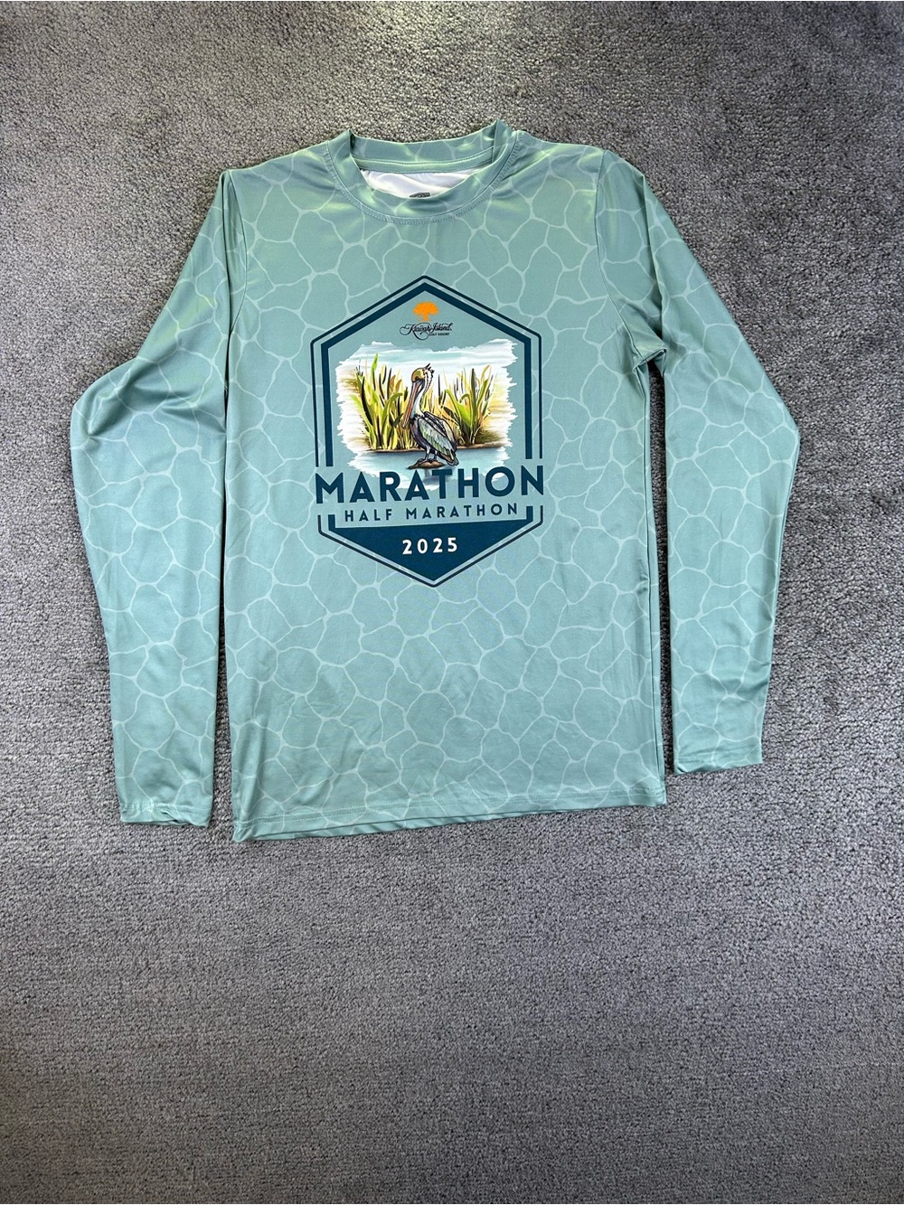 Kiawah 2025 Official Marathon Long Sleeve Tech Shirt Shimmer Print Small Runner